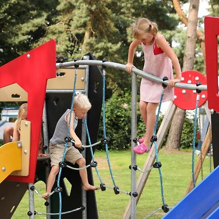 Lodge 6 Personen Camping De Molenhof Reutum Exteriör bild