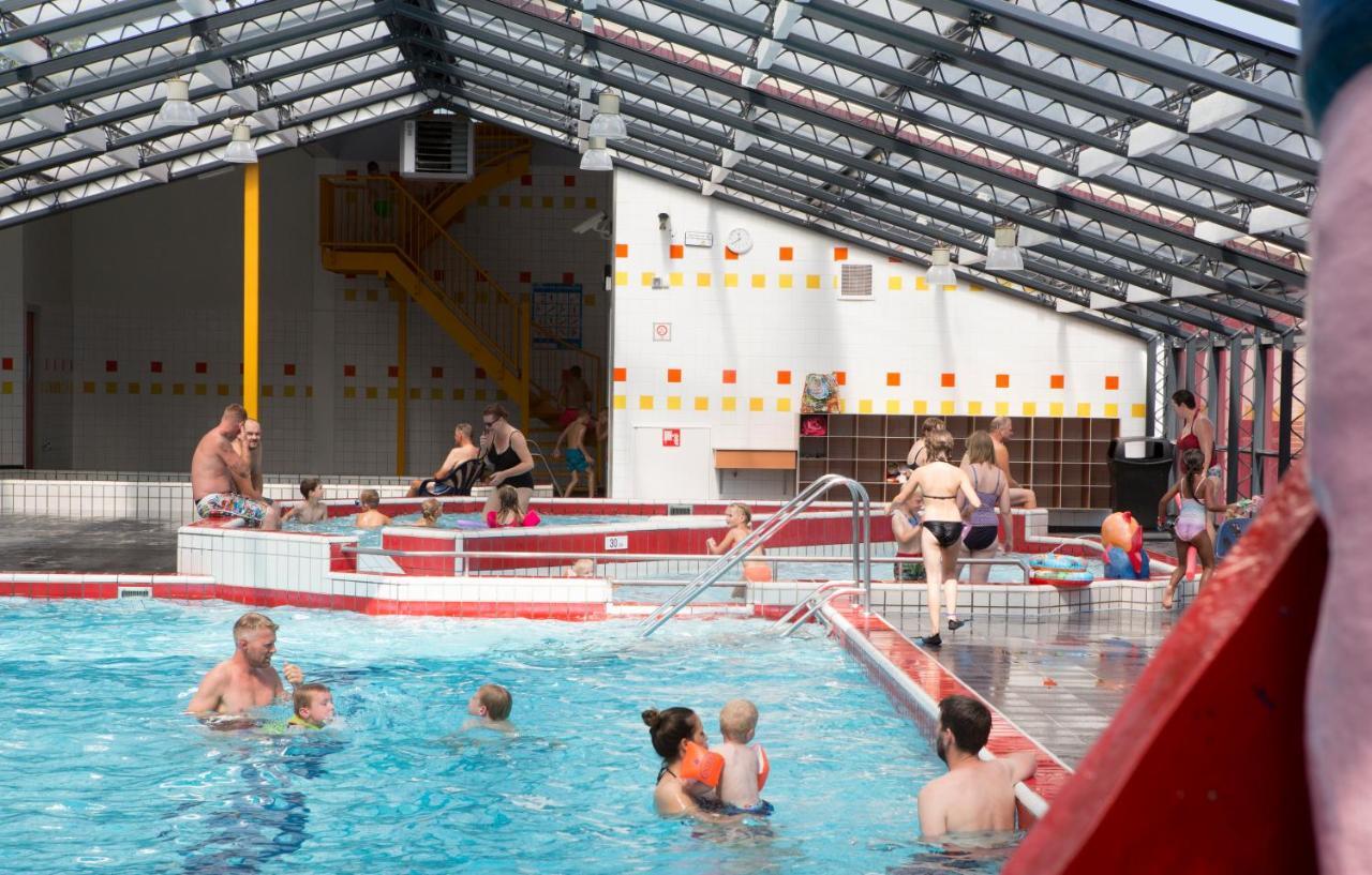 Lodge 6 Personen Camping De Molenhof Reutum Exteriör bild