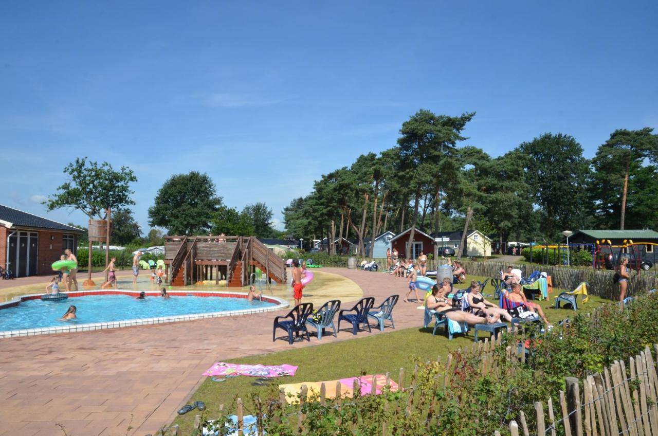 Lodge 6 Personen Camping De Molenhof Reutum Exteriör bild